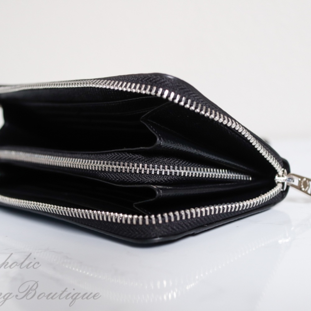 NWT Coach Leather Accordion Zip Wallet/Wristlet - Picture 8 of 8